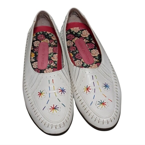 Hush Puppies white leather embroidered loafers size 7.5 EE comfort boho walking - Picture 9 of 9